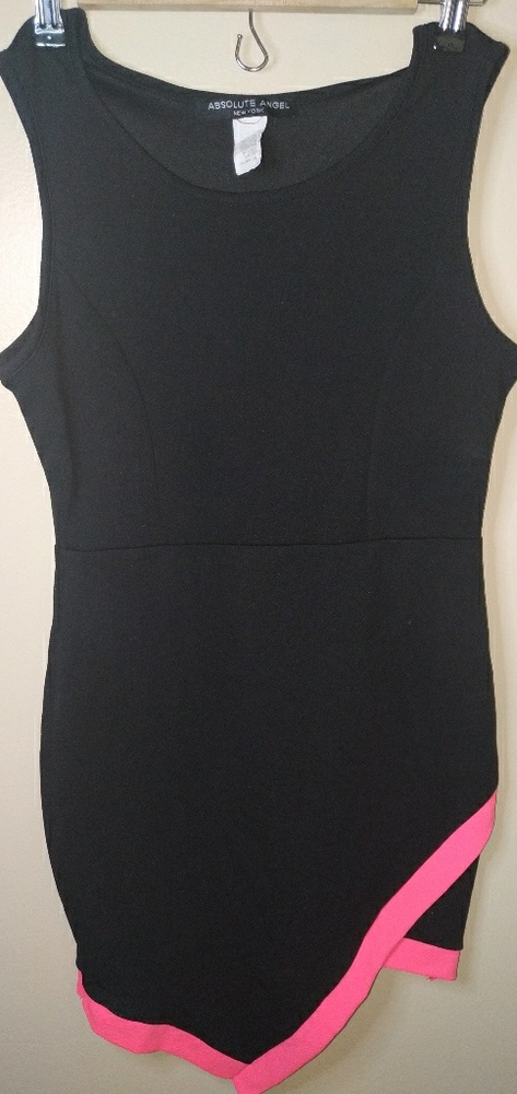 Little black dress 😍!
